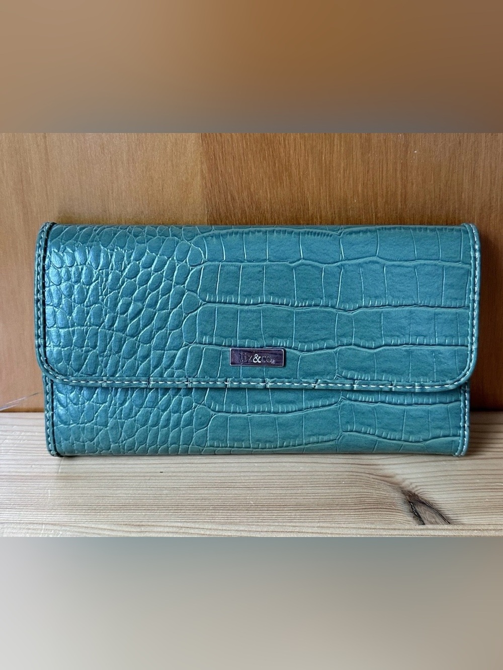 Liz & Co. Faux Crocodile Skin Tri-Fold Snap Button Checkbook Wallet 7.5” x 4”